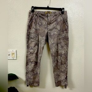 Democracy Convertible Utility cargo pants size:10